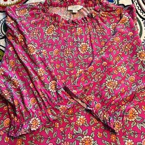 Loft outlet magenta top size Large